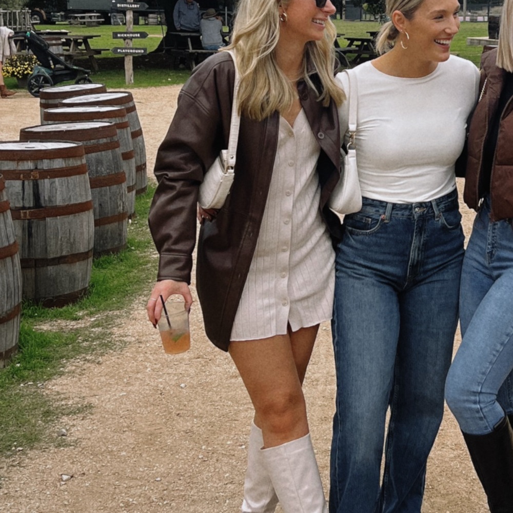 Beige Ribbed Button-Up Cardigan - Picture 2 of 2